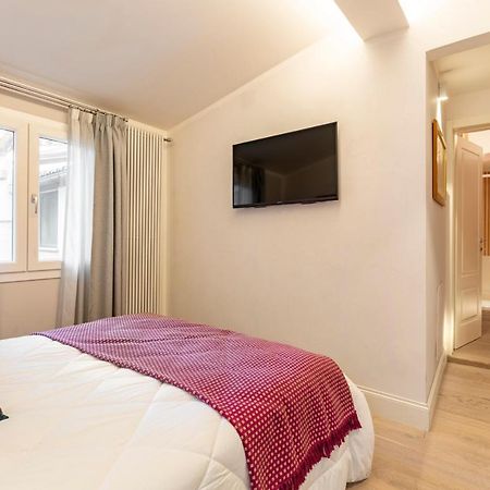 Art Apartment Luxury Sofia Suite Флоренция Экстерьер фото