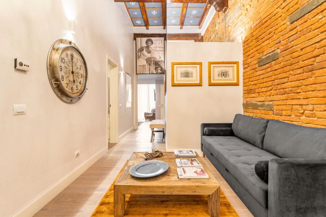 Art Apartment Luxury Sofia Suite Флоренция Экстерьер фото